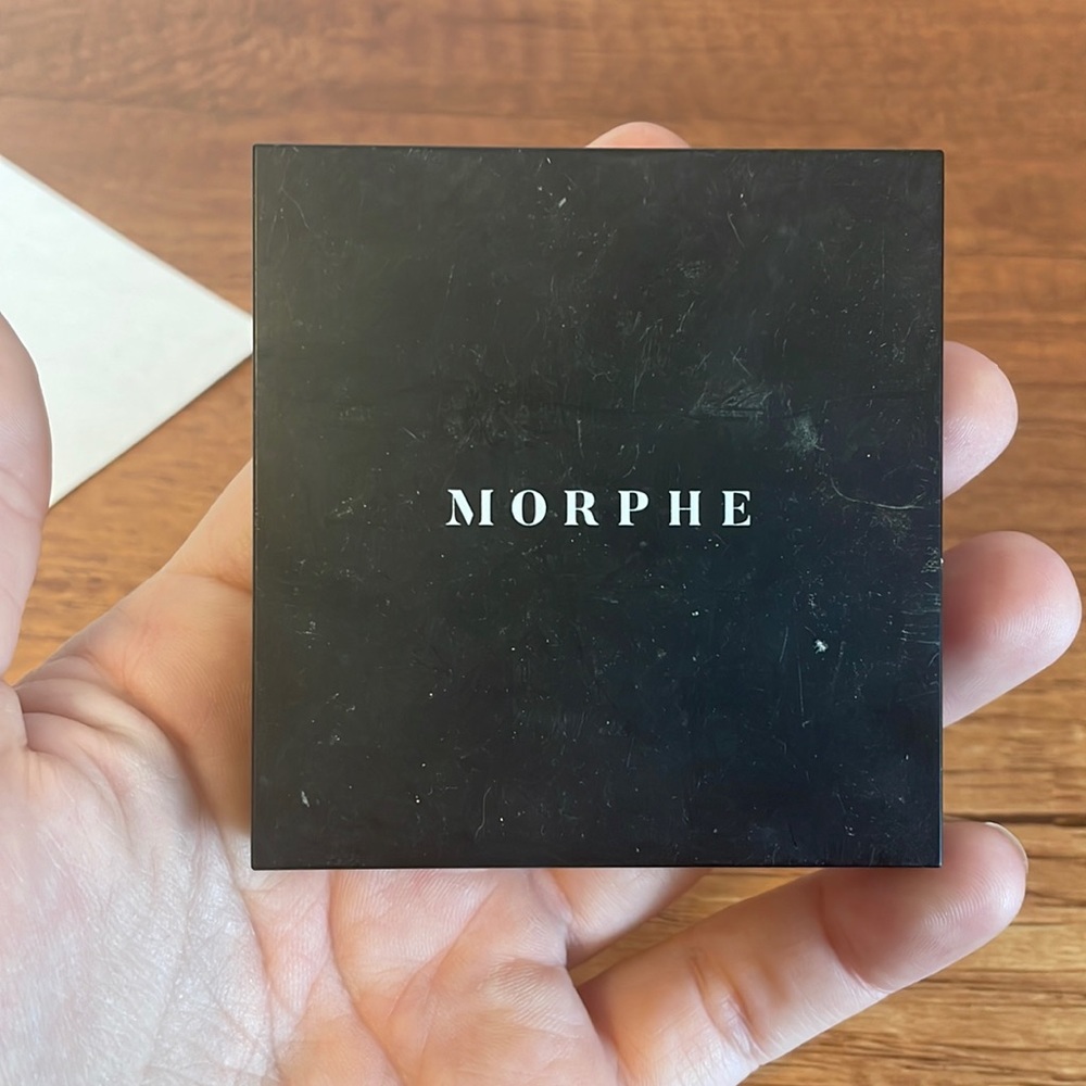 Morphe highlighter- spark